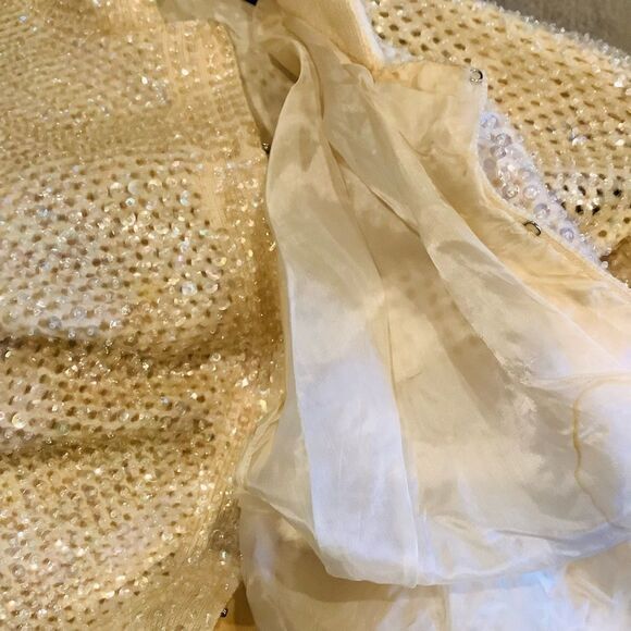 VINTAGE  BEADED SEQUINS WOMENS SWEATER SIZE SMALL - Picture 4 of 7